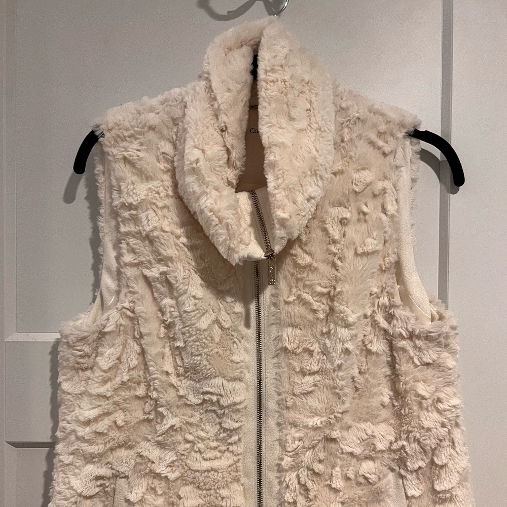 Small Calvin Klein White Fur Vest